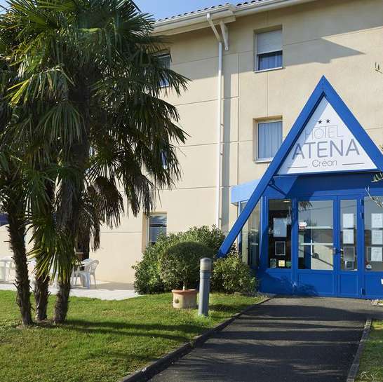 Photo de Hôtel Atena 2*